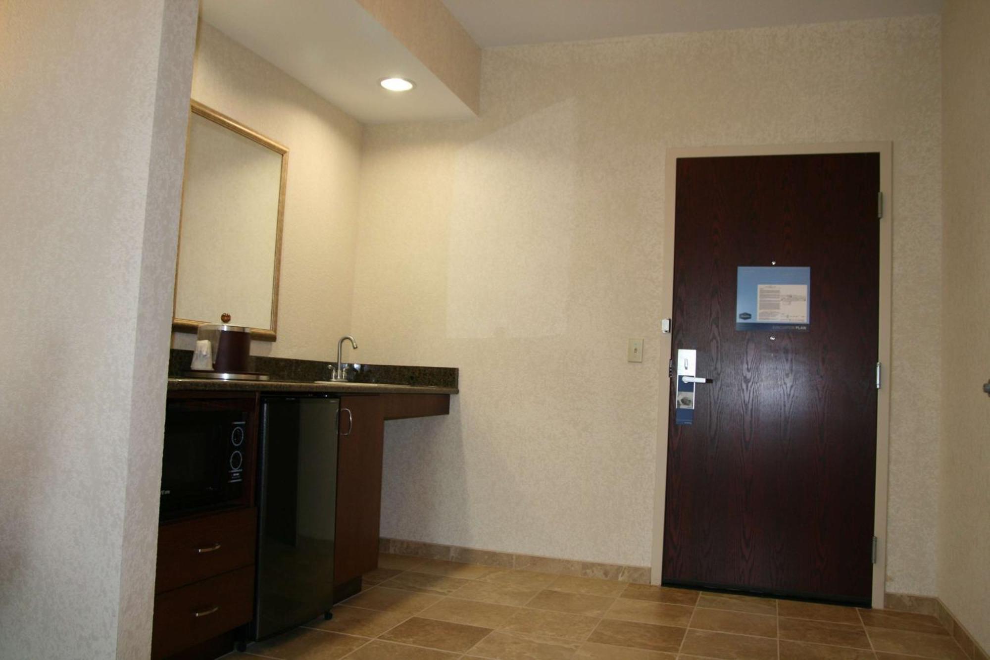Hampton Inn & Suites Cleveland-Mentor Kültér fotó